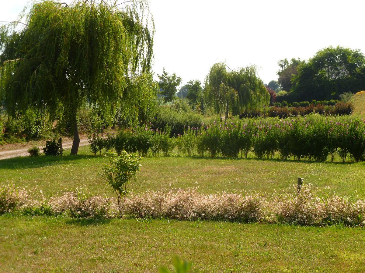 Camping Le Freche A L'Ane Pléboulle Exterior foto